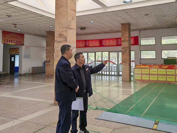 121762939594464892.jpg 11月12日,赵强莅临金达公司督导工作.jpg