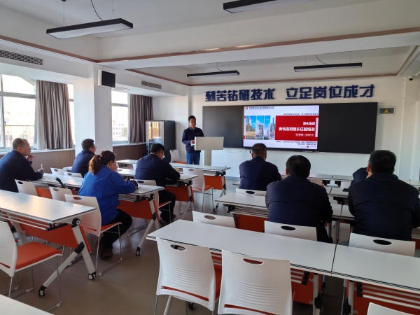 241763951469105763.jpg 班组长公推公选任前培训1.jpg