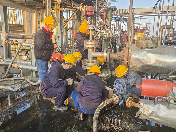 气化炉检修工作  600.jpg