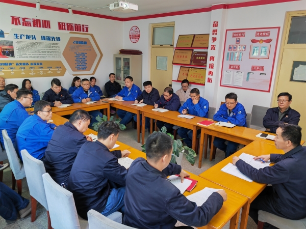 动力车间党支部四种经营理念学习讨论.jpg