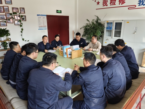 031777774418206998.jpg 班组学习配图 (1).jpg