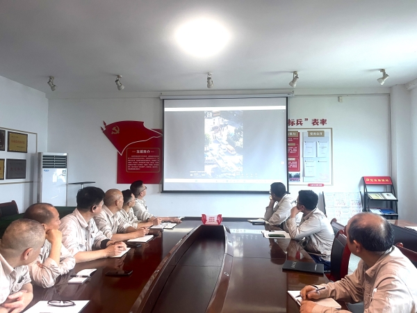 031780448172182710.jpg 学习安全月宣传片.jpg