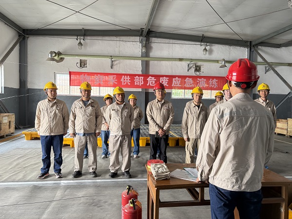 021782976366881236.jpg 应急演练1.jpg