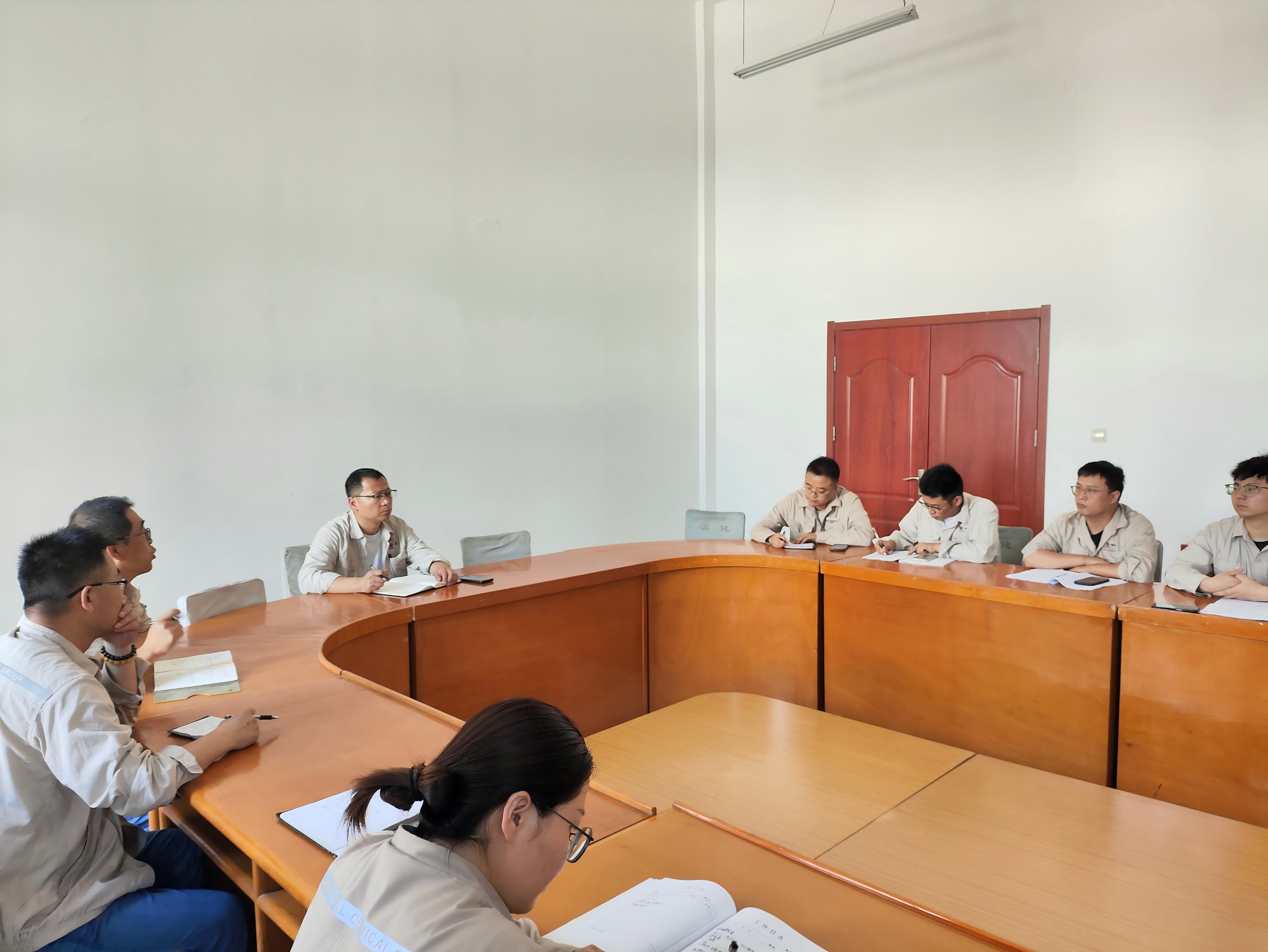 051785889868256114.jpg 文章配图.jpg