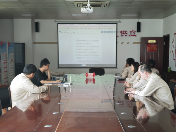 2026年8月20日法律审计部在采供部会议室培训合同示范文本.jpg