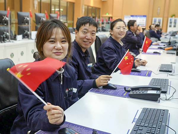 061791280007357542.jpg 国庆节3 600.jpg
